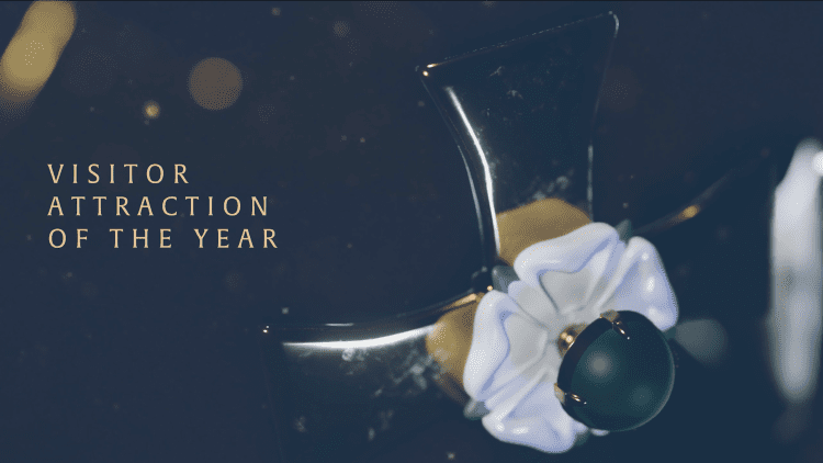 close up of King Richard III's crown with emeralds